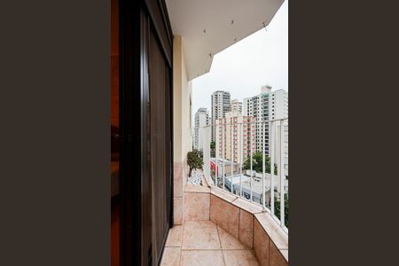 Apartamento à venda com 100m², 2 quartos e 2 vagas Apartamento à venda com 100m², 2 quartos e 2 vagasSacada da suíte