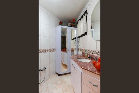 Apartamento à venda com 100m², 2 quartos e 2 vagas Apartamento à venda com 100m², 2 quartos e 2 vagasBanheiro da suíte