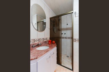 Apartamento à venda com 100m², 2 quartos e 2 vagas Apartamento à venda com 100m², 2 quartos e 2 vagasBanheiro da suíte