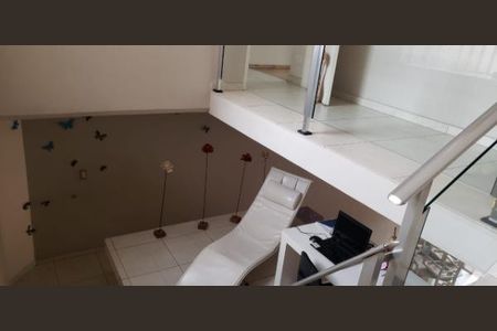 Casa à venda com 130m², 3 quartos e 2 vagas