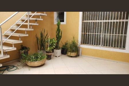 Casa à venda com 130m², 3 quartos e 2 vagas