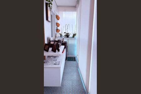 Apartamento à venda com 67m², 2 quartos e 2 vagas Apartamento à venda com 67m², 2 quartos e 2 vagasCozinha