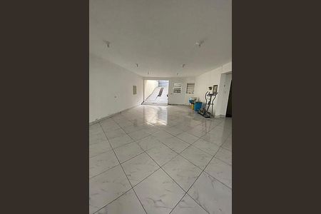 Casa à venda com 3 quartos, 242m² em Vila Guilherme, São Paulo