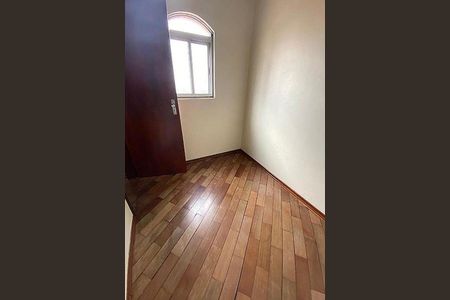 Casa à venda com 3 quartos, 242m² em Vila Guilherme, São Paulo