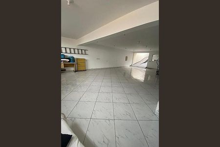 Casa à venda com 3 quartos, 242m² em Vila Guilherme, São Paulo