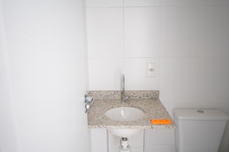 Apartamento à venda com 68m², 2 quartos e 2 vagasBanheiro Social