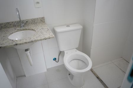 Apartamento à venda com 68m², 2 quartos e 2 vagasBanheiro da Suíte