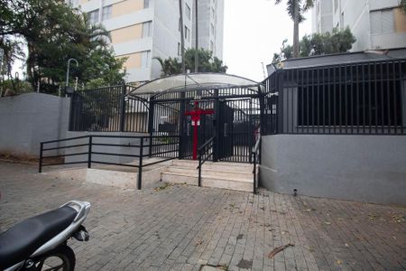 Apartamento para alugar com 67m², 3 quartos e 1 vagaFachada 