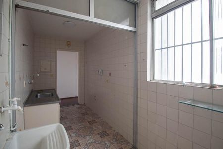 Apartamento para alugar com 67m², 3 quartos e 1 vagaCozinha e Área de Serviço