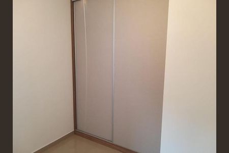 Apartamento à venda com 2 quartos, 45m² em Vila Nivi, São Paulo