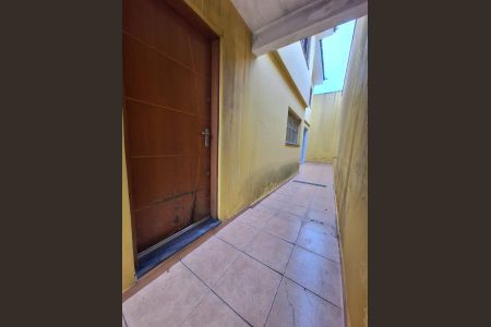 Casa à venda com 110m², 3 quartos e 2 vagas