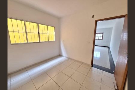 Casa à venda com 110m², 3 quartos e 2 vagas