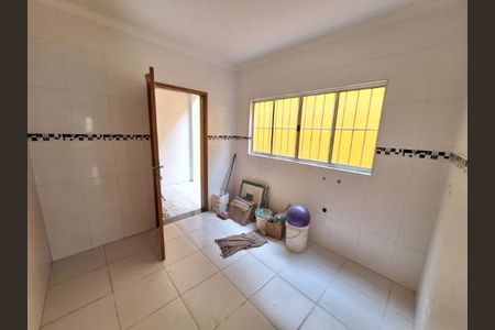 Casa à venda com 110m², 3 quartos e 2 vagas