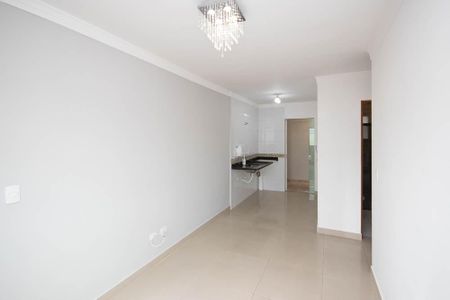 Sala  de casa de condomínio à venda com 2 quartos, 44m² em Vila Constança, São Paulo