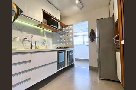 Apartamento à venda com 106m², 3 quartos e 1 vaga