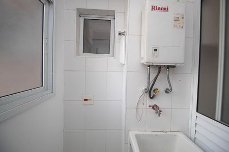 Apartamento à venda com 65m², 2 quartos e 1 vagaÁrea de Serviço