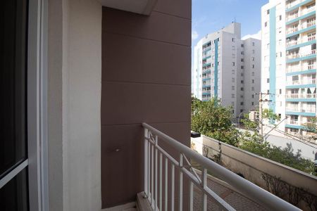 Apartamento à venda com 65m², 2 quartos e 1 vagaVaranda