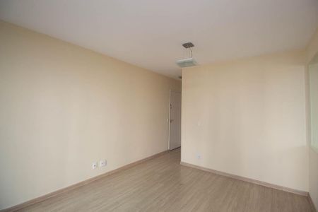 Apartamento à venda com 65m², 2 quartos e 1 vagaSala