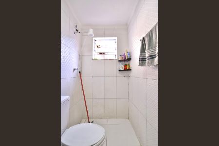 Casa à venda com 110m², 3 quartos e sem vagaBanheiro 