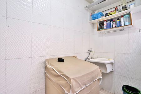 Casa à venda com 110m², 3 quartos e sem vagaÁrea de Serviço