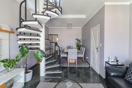 Apartamento à venda com 218m², 3 quartos e 3 vagas