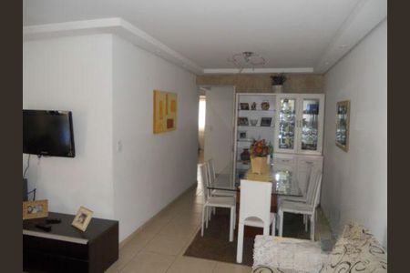 Apartamento à venda com 3 quartos, 90m² em Vila Paiva, São Paulo