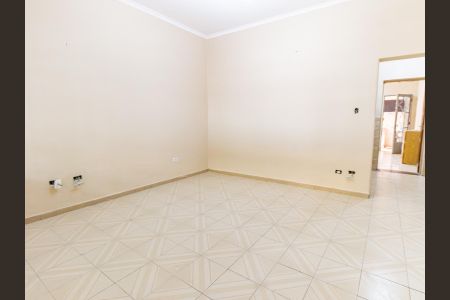 Casa à venda com 110m², 2 quartos e sem vaga Casa à venda com 110m², 2 quartos e sem vagaSala