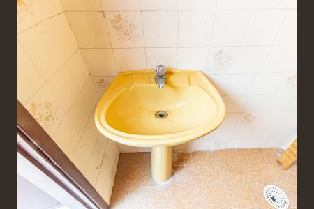 Casa à venda com 110m², 2 quartos e sem vaga Casa à venda com 110m², 2 quartos e sem vagaBanheiro 2