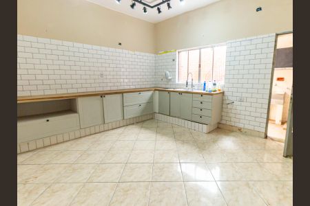 Casa à venda com 110m², 2 quartos e sem vaga Casa à venda com 110m², 2 quartos e sem vagaCozinha