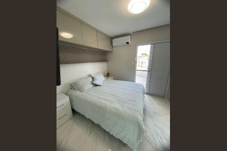 Quarto 1 de casa para alugar com 3 quartos, 170m² em Planalto, Belo Horizonte