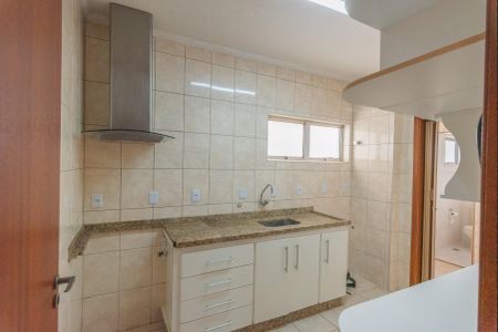 Apartamento à venda com 75m², 2 quartos e 1 vaga Apartamento à venda com 75m², 2 quartos e 1 vagaCozinha