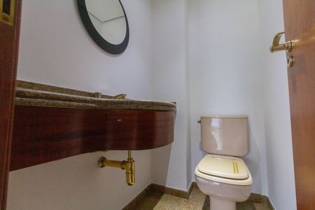 Apartamento à venda com 138m², 3 quartos e 3 vagasLavabo