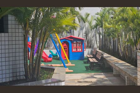Apartamento à venda com 138m², 3 quartos e 3 vagasÁrea comum - Playground