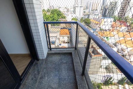 Apartamento à venda com 138m², 3 quartos e 3 vagasSacada Suíte
