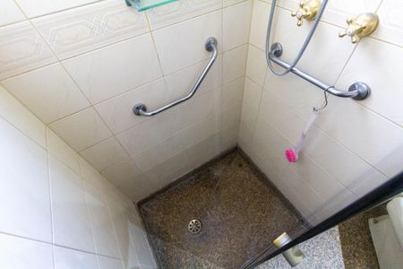 Apartamento à venda com 138m², 3 quartos e 3 vagasBanheiro 2