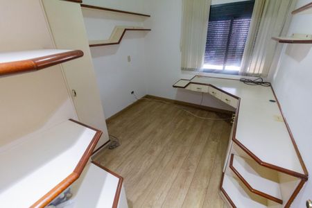 Apartamento à venda com 138m², 3 quartos e 3 vagasQuarto 2