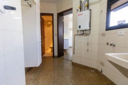 Apartamento à venda com 138m², 3 quartos e 3 vagasÁrea de Serviço