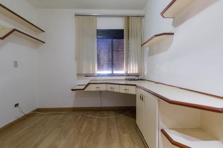 Apartamento à venda com 138m², 3 quartos e 3 vagasQuarto 2