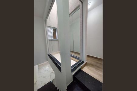 Casa à venda com 108m², 3 quartos e 2 vagas