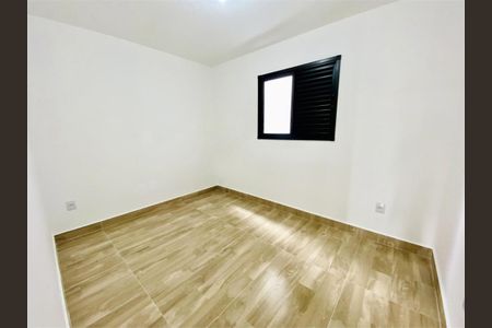 Casa à venda com 3 quartos, 140m² em Vila Salete, São Paulo