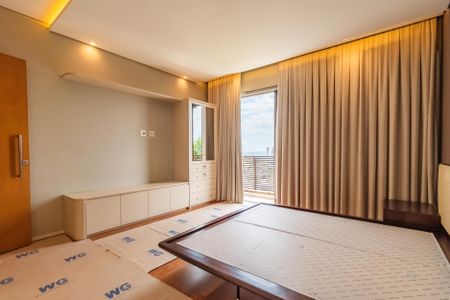 Casa à venda com 574m², 4 quartos e 6 vagasSuíte 4