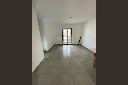 Casa à venda com 3 quartos, 68m² em Vila Constança, São Paulo