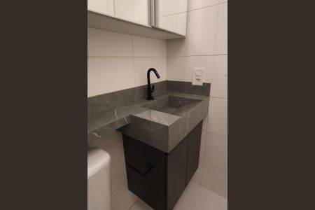 Apartamento à venda com 33m², 2 quartos e sem vagaBanheiro