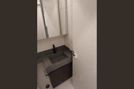 Apartamento à venda com 33m², 2 quartos e sem vagaBanheiro