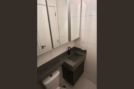 Apartamento à venda com 33m², 2 quartos e sem vagaBanheiro