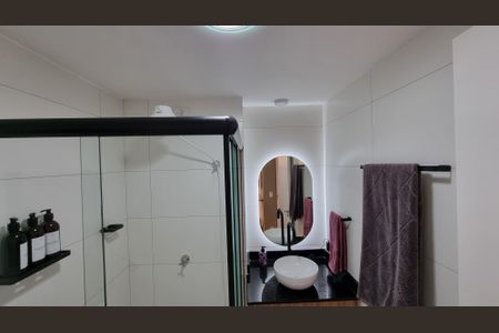 Banheiro Social de apartamento à venda com 1 quarto, 28m² em Vila Buarque, São Paulo