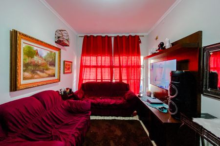 Casa à venda com 108m², 3 quartos e 1 vaga Casa à venda com 108m², 3 quartos e 1 vagaSala