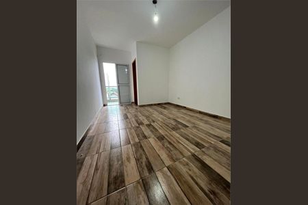 Casa à venda com 3 quartos, 110m² em Parque Tomas Saraiva, São Paulo