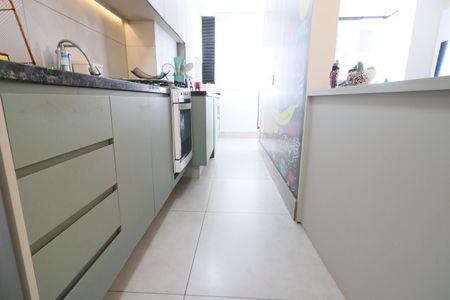 Apartamento à venda com 49m², 2 quartos e 1 vagaCozinha e Área de Serviço