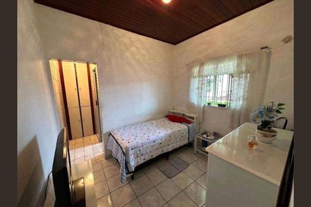 Casa à venda com 100m², 3 quartos e 1 vaga